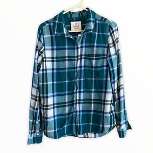 SO “The Perfect Shirt” Flannel in Green and Blue